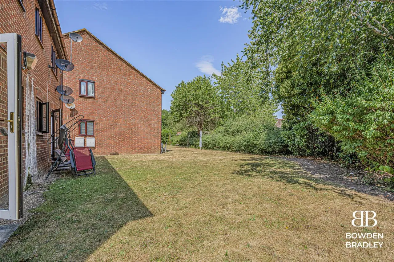 Davids Way, Hainault, IG6, photo 23