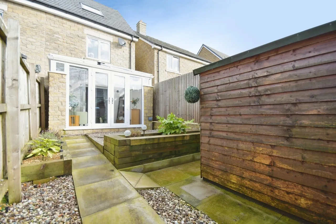 Curlew Avenue, Buxton, Derbyshire, SK17, photo 6