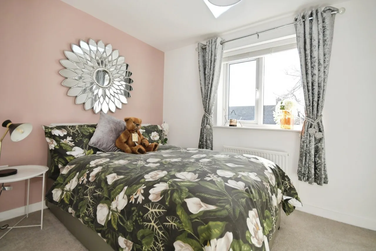 Curlew Avenue, Buxton, Derbyshire, SK17, photo 10