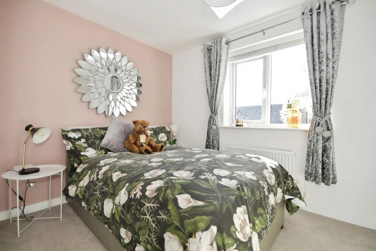 Curlew Avenue, Buxton, Derbyshire, SK17, photo 14
