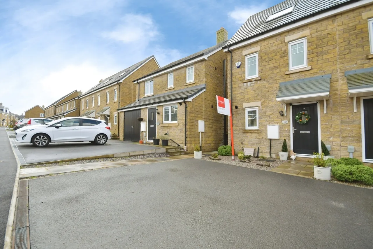 Curlew Avenue, Buxton, Derbyshire, SK17, photo 17
