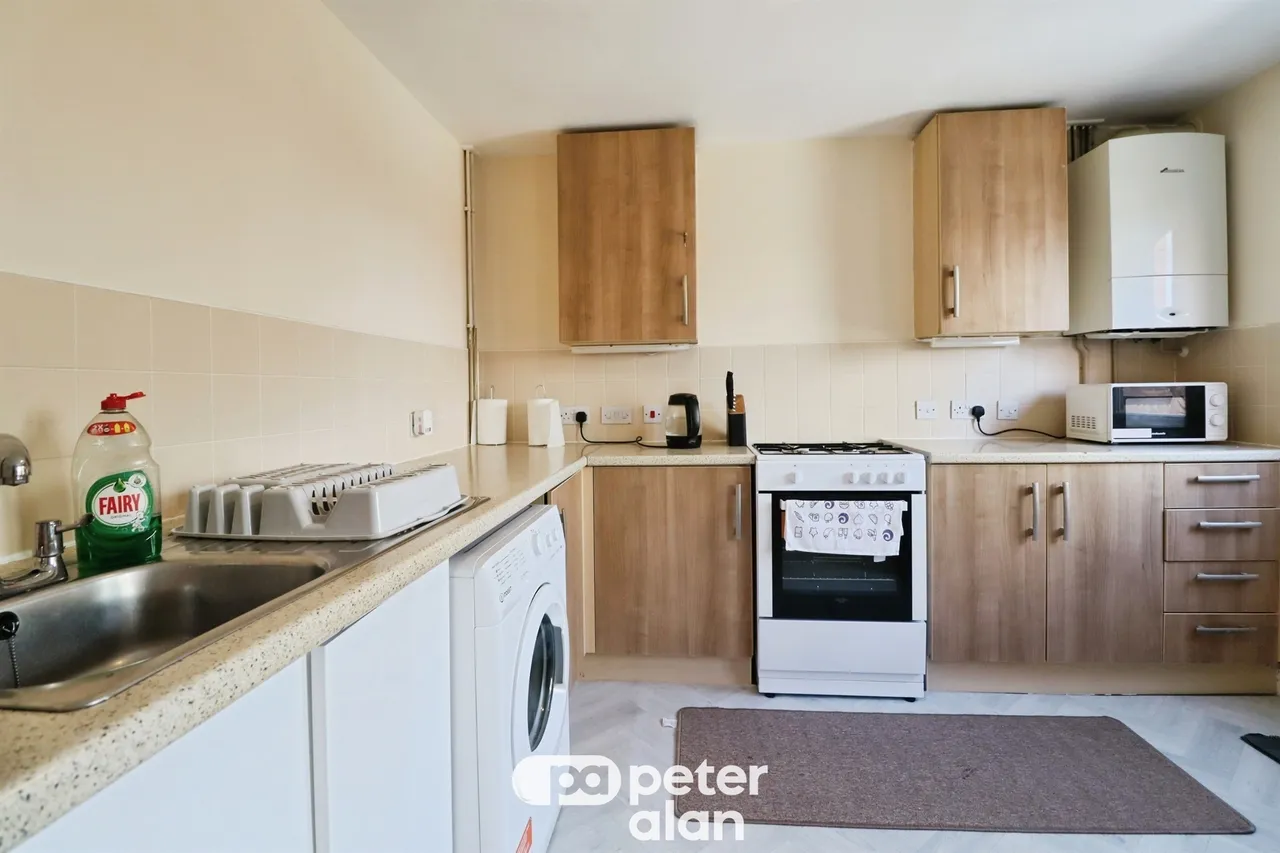 Ffordd Nowell CARDIFF, CF23, photo 4