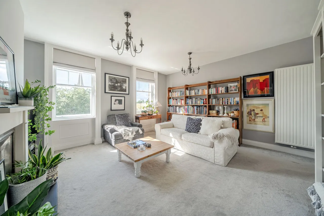 Montpelier Row, SE3, photo 13