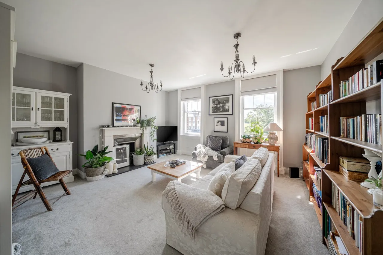 Montpelier Row, SE3, photo 2