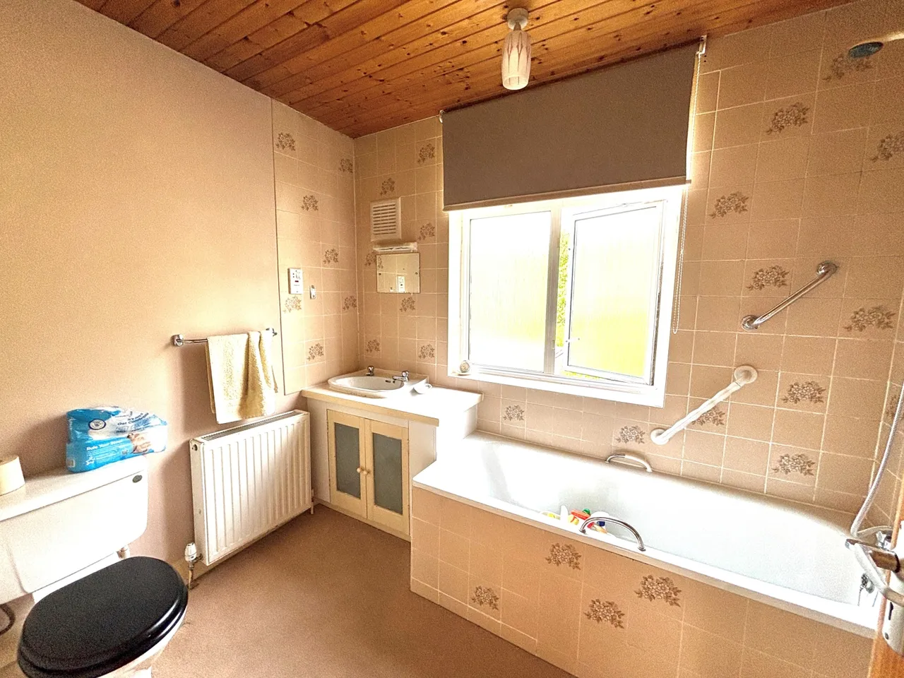 Pooley Avenue, Surrey Egham, TW20, photo 6