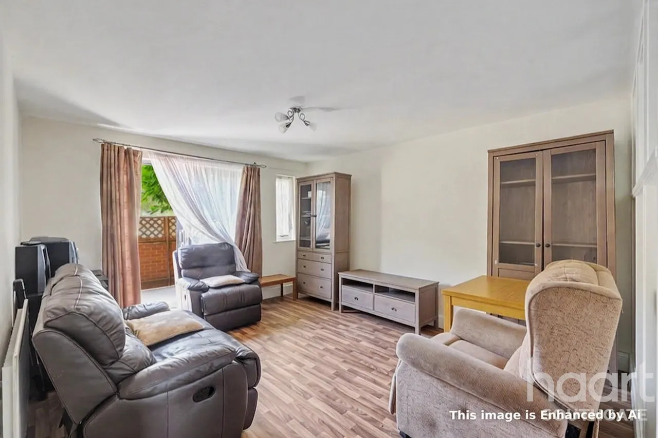 2 bed flat for sale, Nightingale Road, London, N22