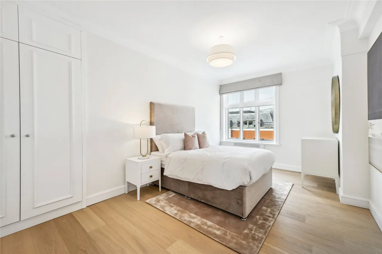 South Audley Street, London, W1K, photo 12