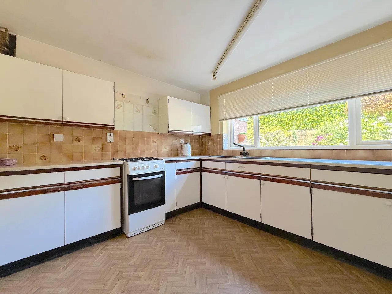 Pentland Gardens, Compton, Wolverhampton, WV3, photo 6