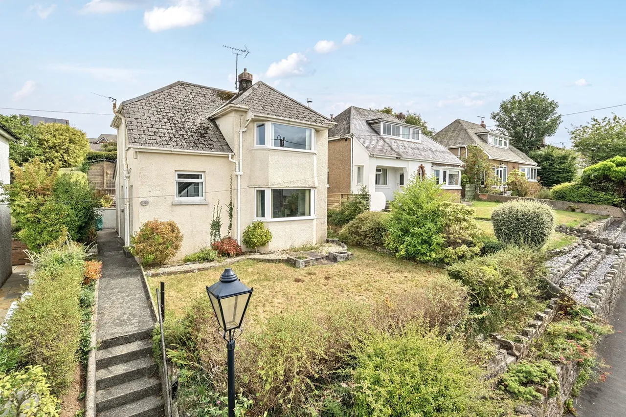 3 bed property for sale, Limehayes Road, Okehampton, EX20