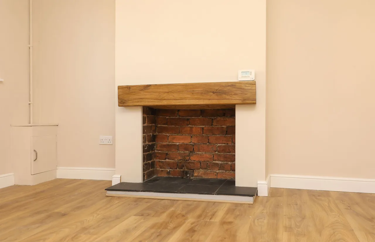 Chapel Road, Grassmoor, S42, photo 8