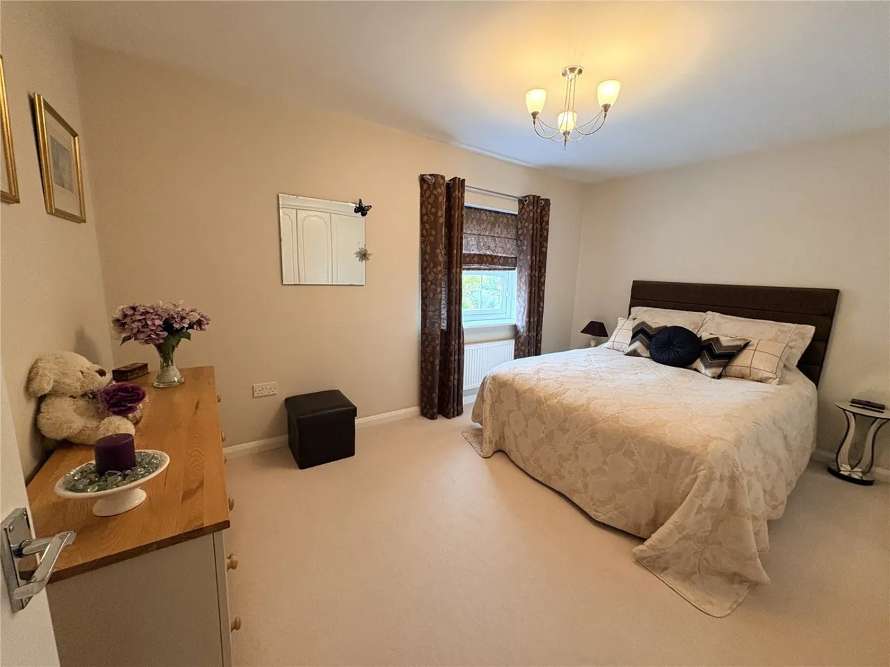 Rosefield Close, Fernwood, NG24, photo 8