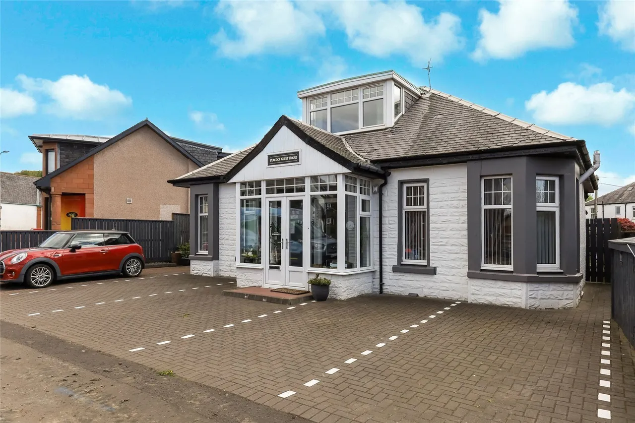 7 bed house for sale — Charles Street, Largs, North Ayrshire, KA30