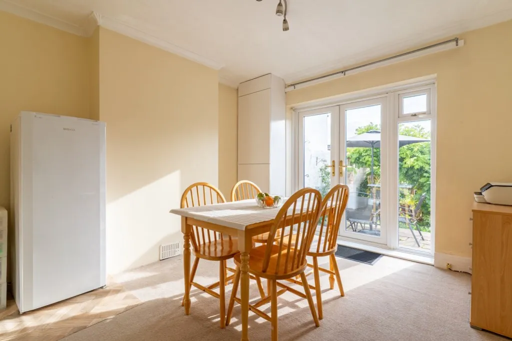 Rochester Road, Gravesend, DA12, photo 3