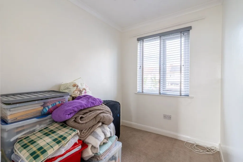 Rochester Road, Gravesend, DA12, photo 8