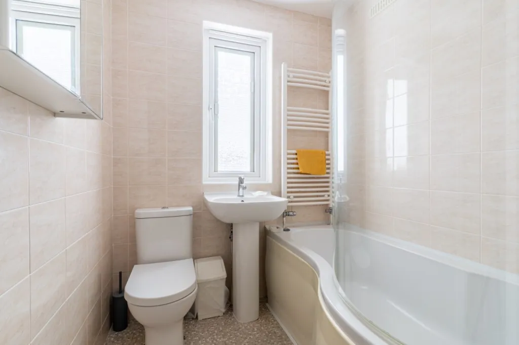 Rochester Road, Gravesend, DA12, photo 10