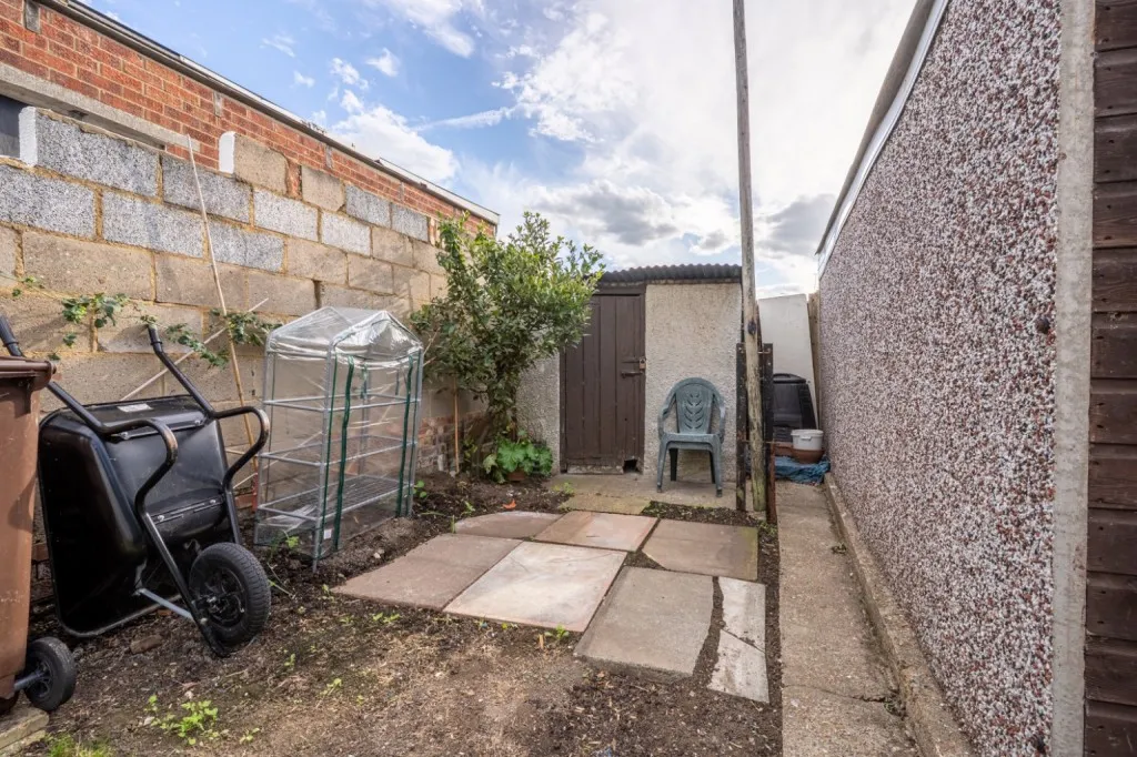 Rochester Road, Gravesend, DA12, photo 14