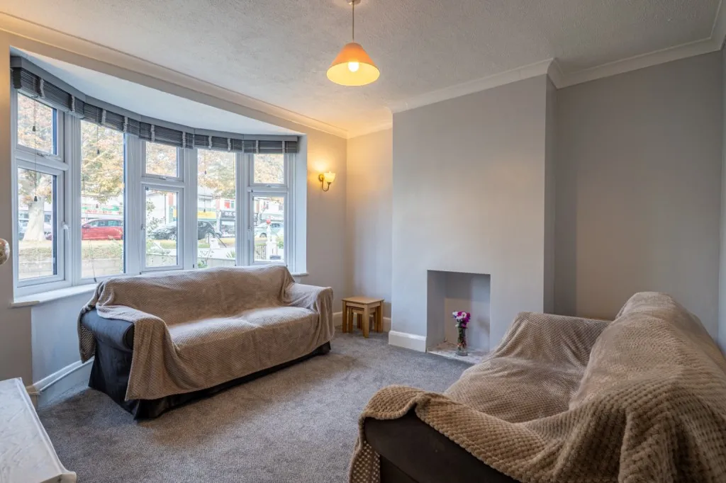 Rochester Road, Gravesend, DA12, photo 2