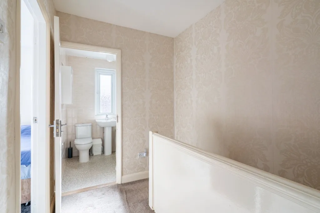 Rochester Road, Gravesend, DA12, photo 9
