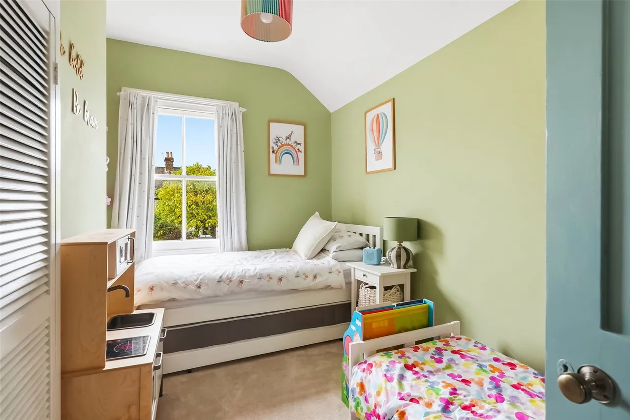 Plevna Road, Hampton, TW12 2BP, photo 12