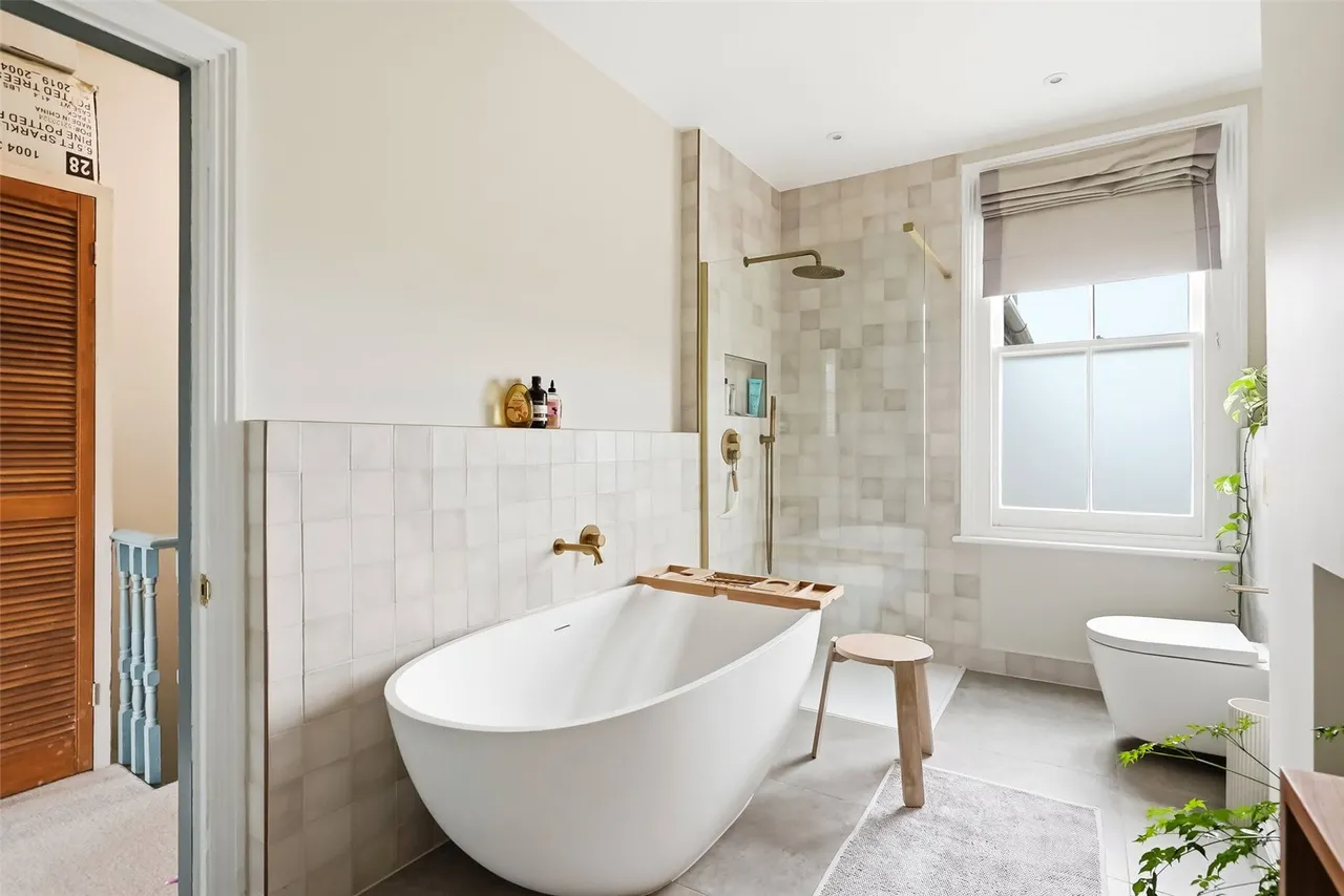 Plevna Road, Hampton, TW12 2BP, photo 11