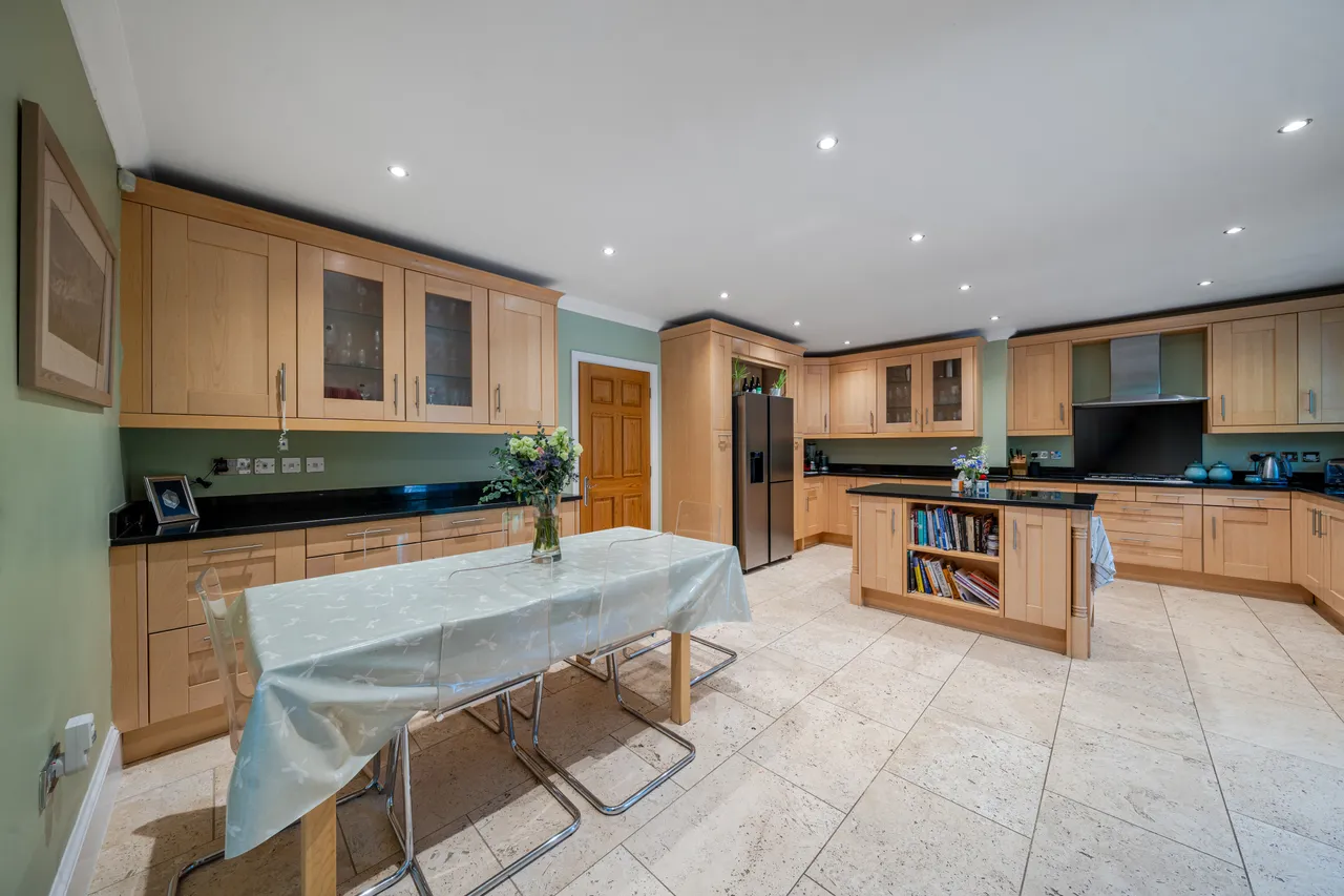 Chiltern Hills Road, Beaconsfield, HP9, photo 4