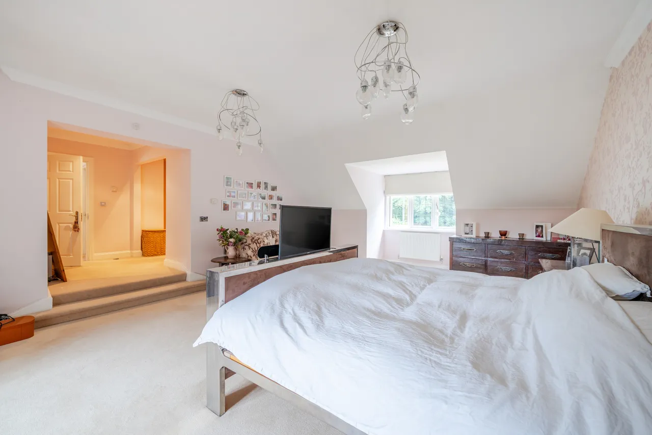Chiltern Hills Road, Beaconsfield, HP9, photo 11