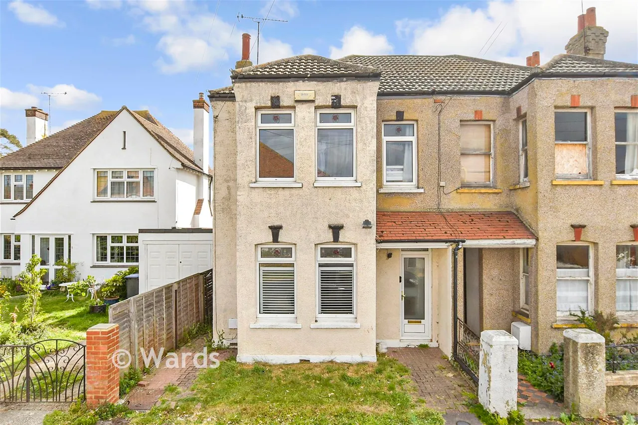 5 bed house for sale, Bournemouth Drive, Herne Bay, CT6