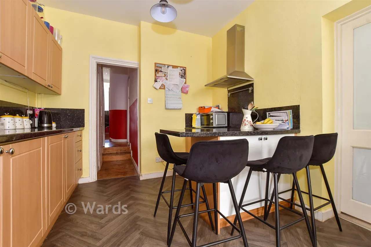 Bournemouth Drive, Herne Bay, CT6, photo 2