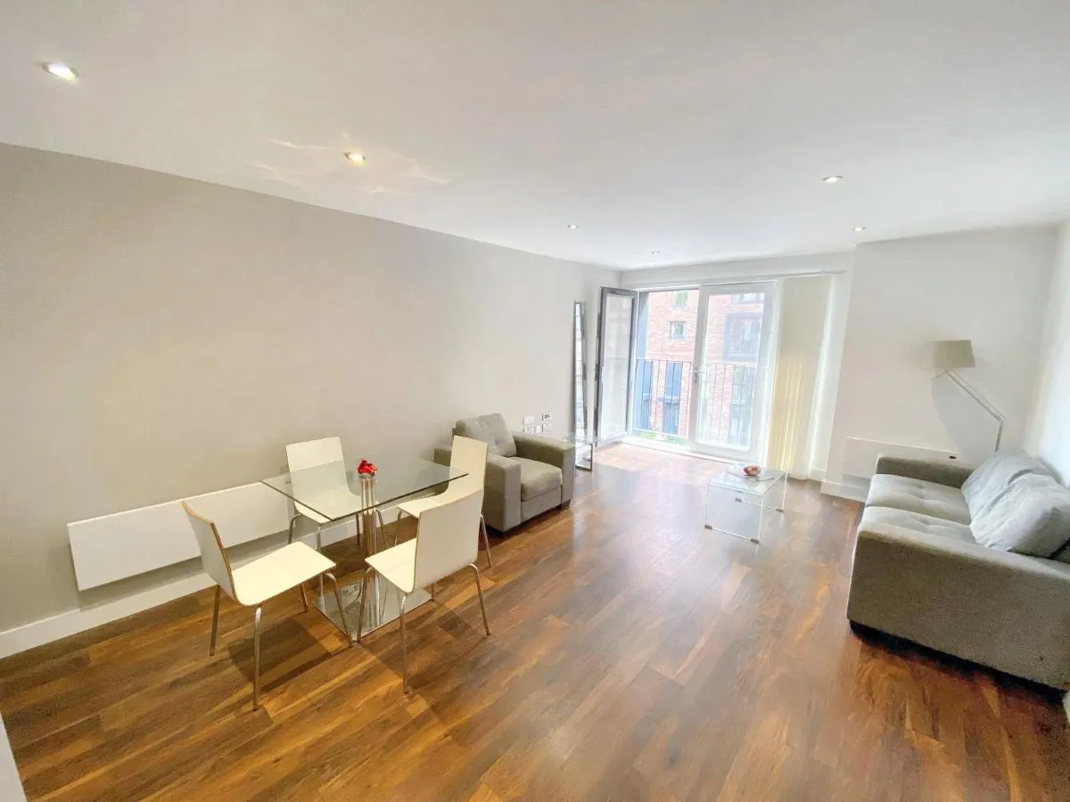 Block C, 55 Orsdall Lane, Salford, M5 4XS, photo 2