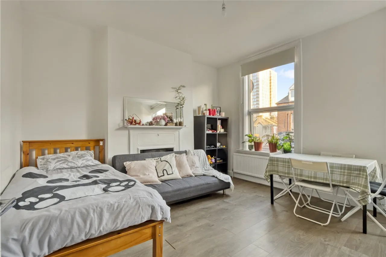 1 bed flat for sale, West Green Road, London, N15