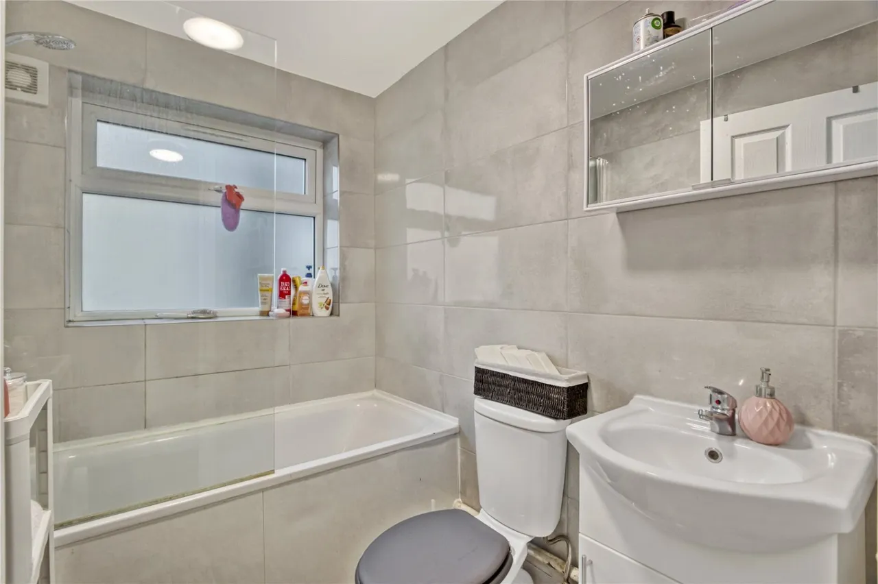 West Green Road, London, N15, photo 5