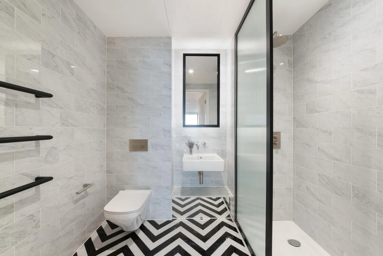 Bagshaw Building, Wardian, E14, photo 9