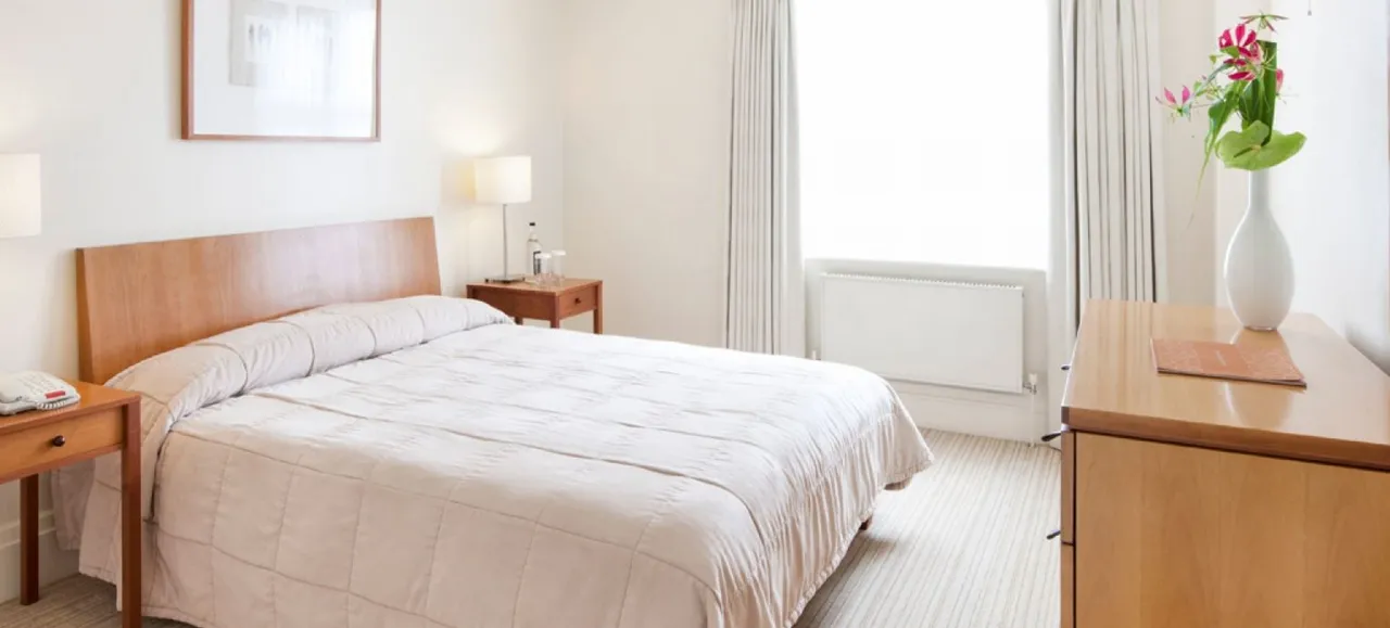 Como Apartments, Old Park Lane, London, W1, photo 3