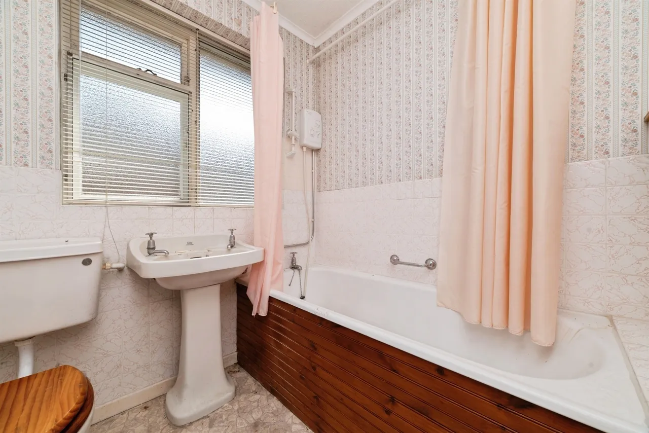 Colville Avenue, Hull, HU4, photo 10