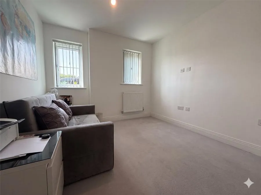 Brunswick Road, Deepcut, GU16, photo 14