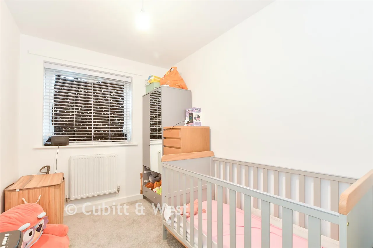 Denchy Mead, Burgess Hill, RH15, photo 11