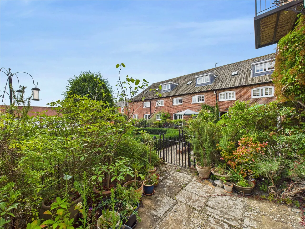 Crown Place, Woodbridge, IP12, photo 21