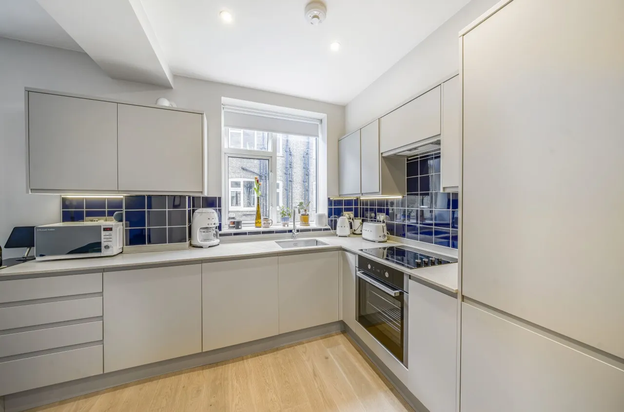 Flat C, 42 Queens Row, London, London, SE17 2PX, photo 2