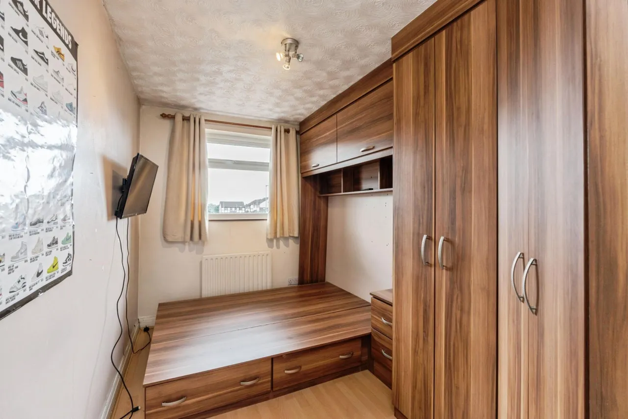 Chanters Avenue, Manchester, M46, photo 13