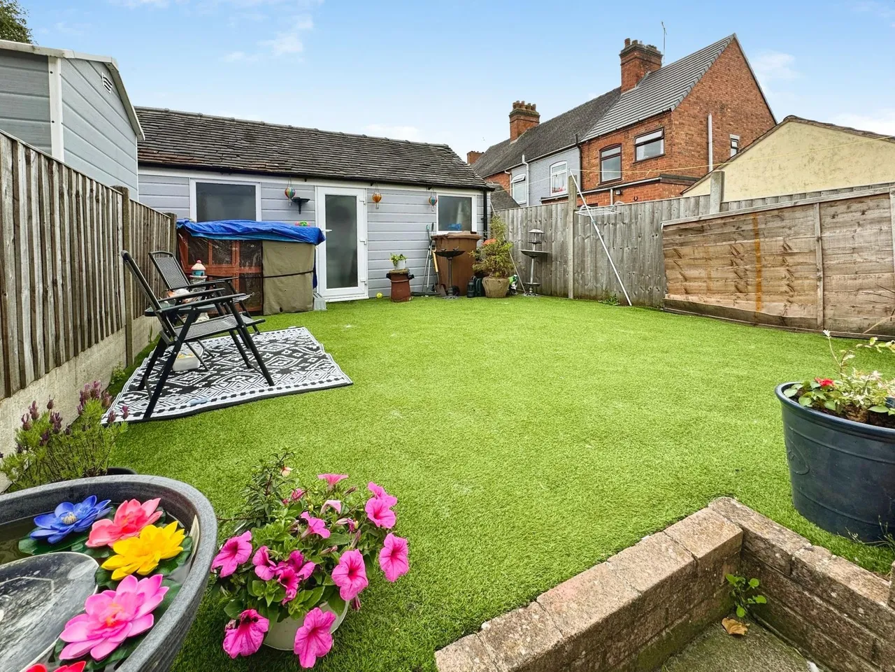 Hall Street, Church Gresley, DE11, photo 13