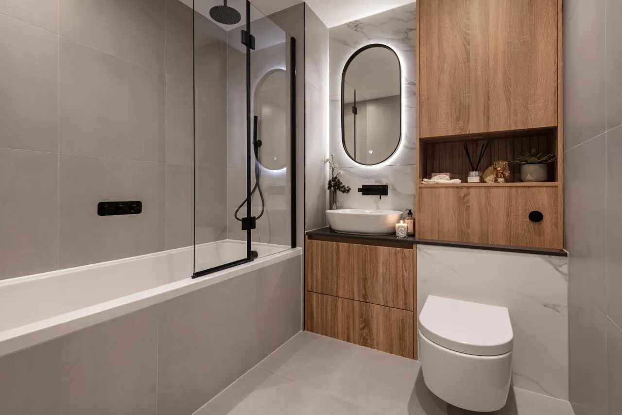 Western Gateway, London, E16, photo 9