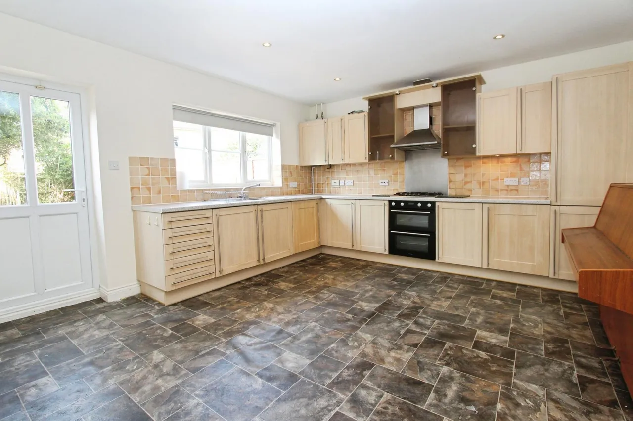 Cintra Close, Reading, RG2, photo 4