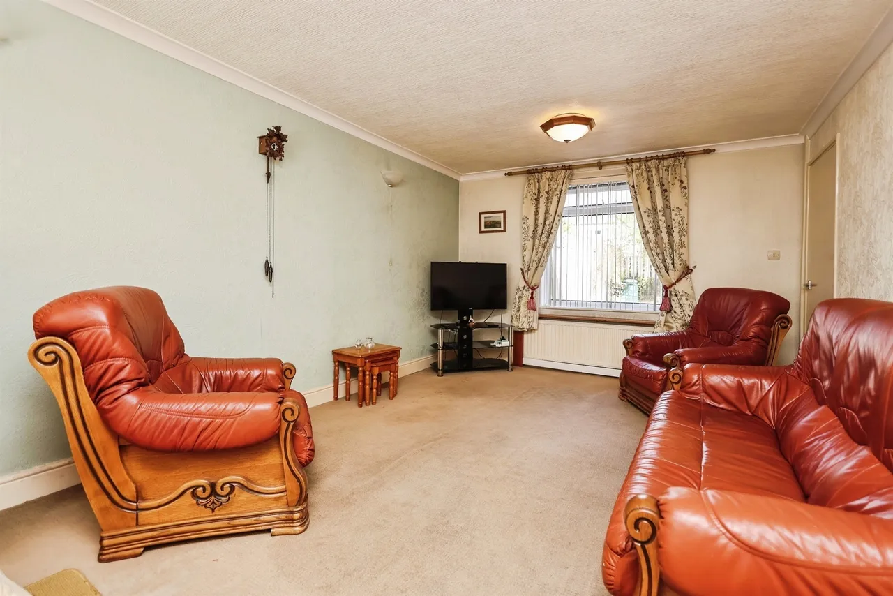 Brooks Croft, Birmingham, B35, photo 6
