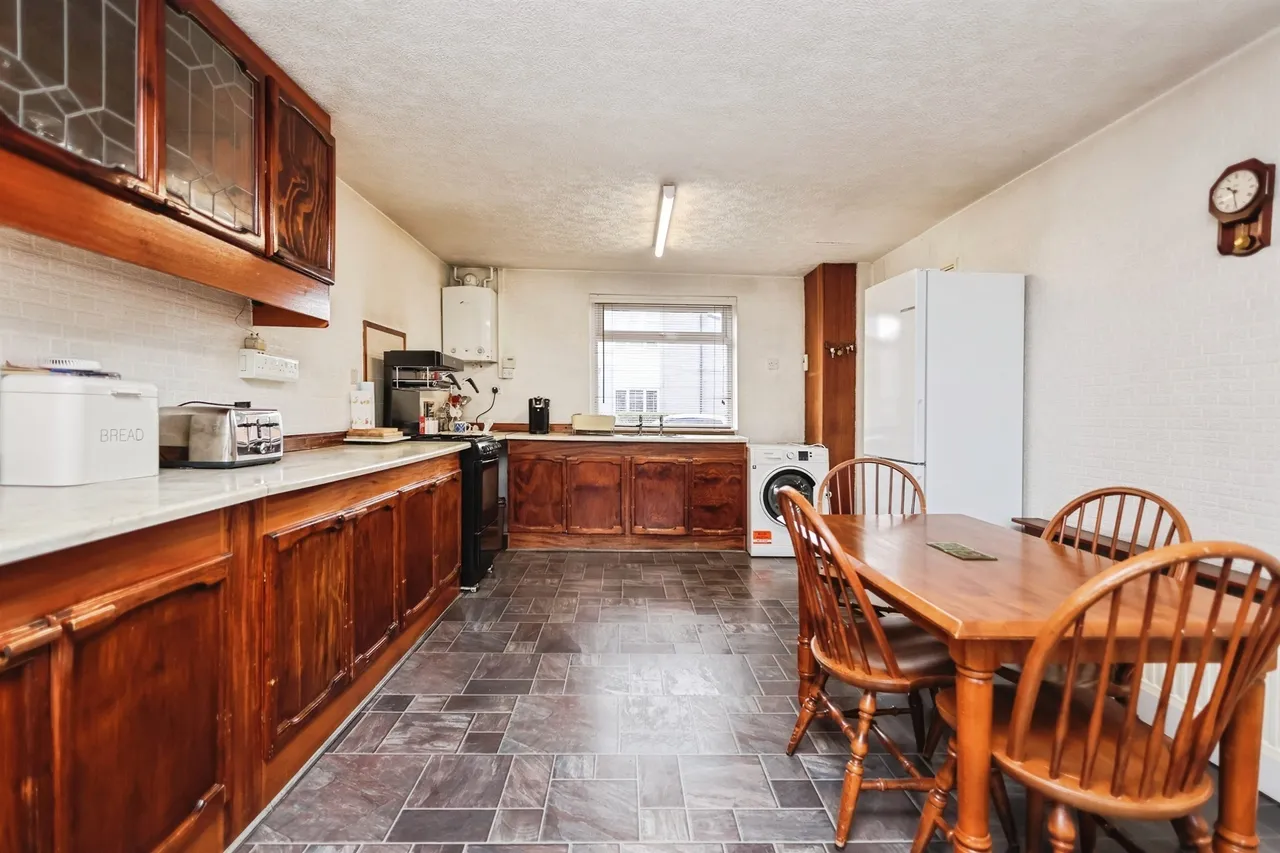 Brooks Croft, Birmingham, B35, photo 3