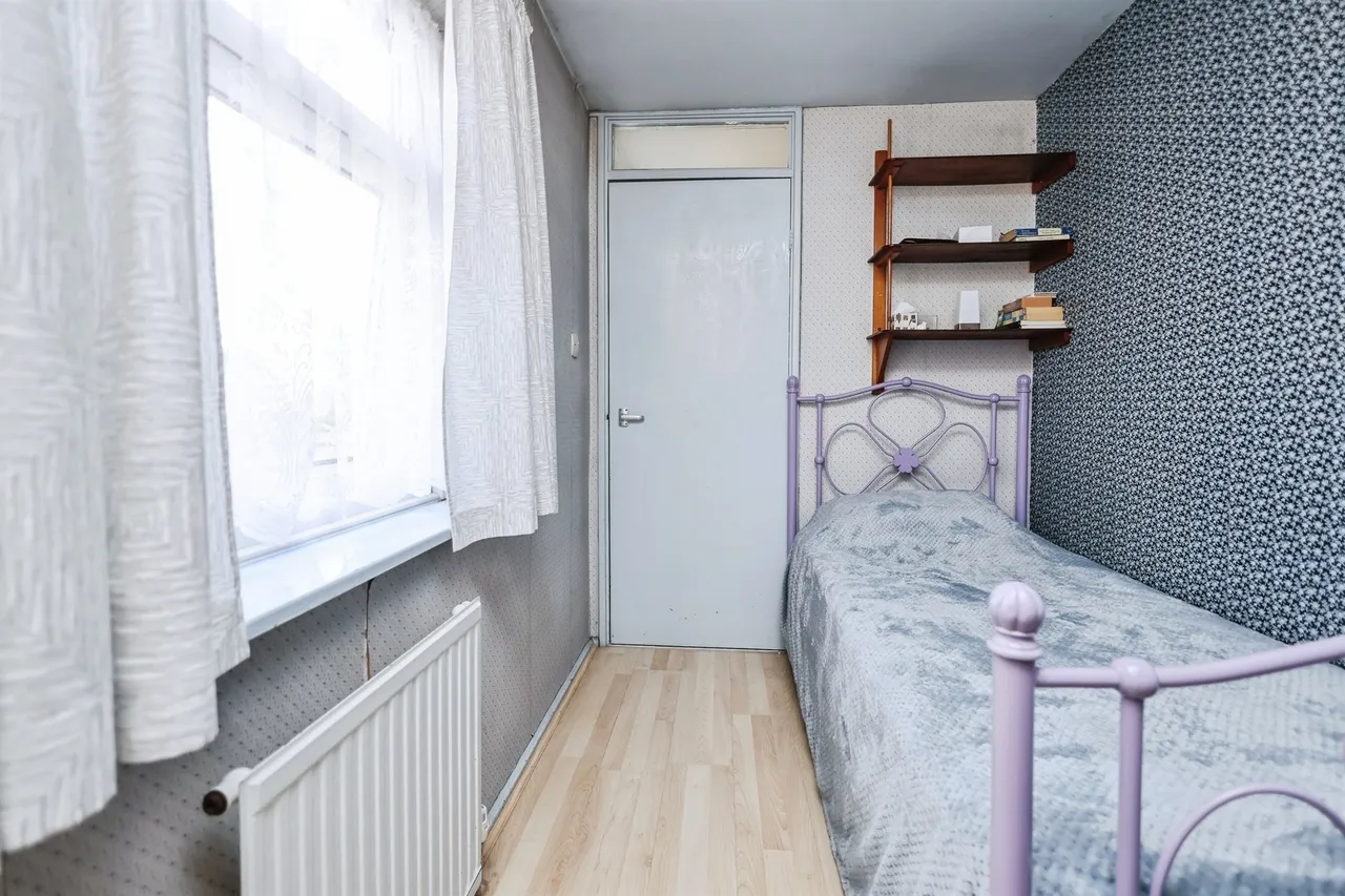 Brooks Croft, Birmingham, B35, photo 15