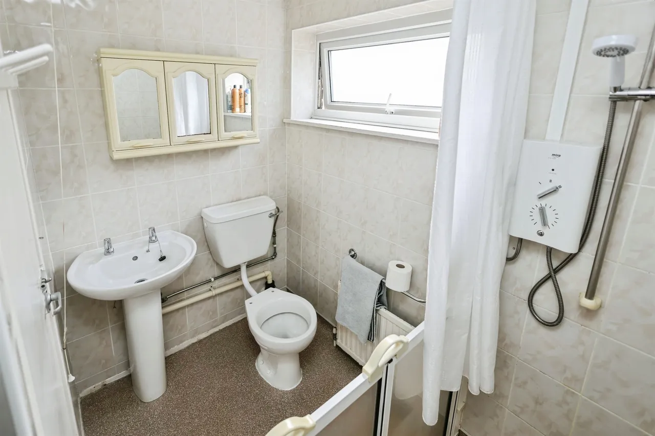 Brooks Croft, Birmingham, B35, photo 16