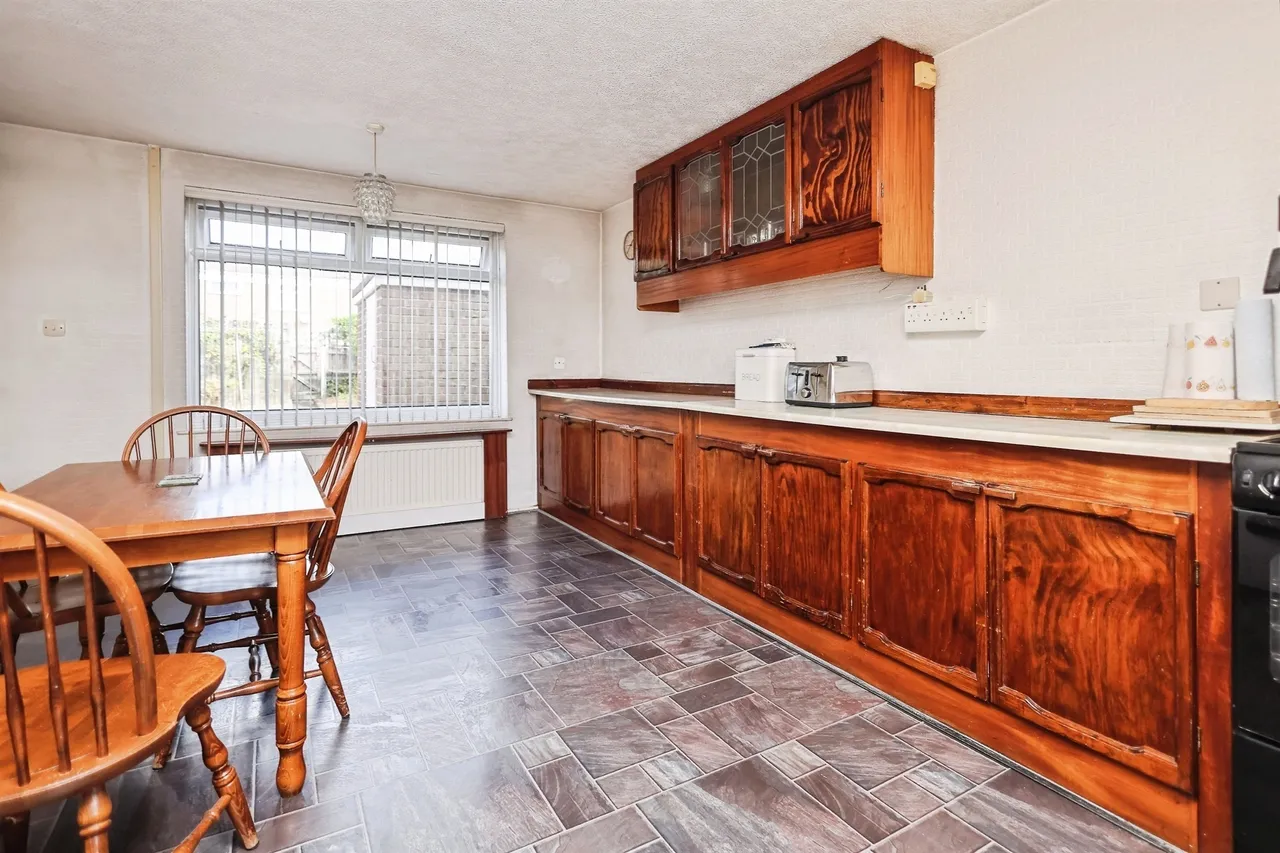 Brooks Croft, Birmingham, B35, photo 4