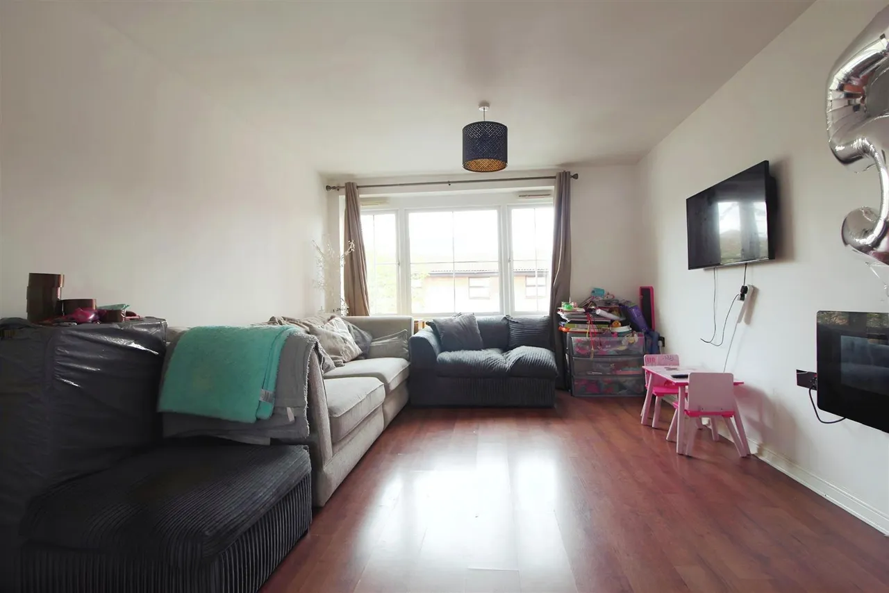 Holyhead Mews, Cippenham, photo 2