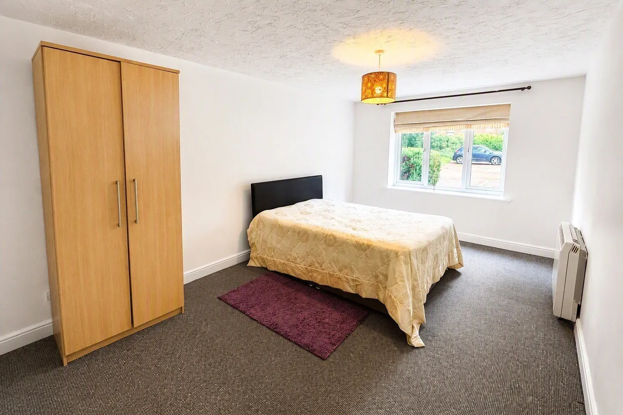 Hagley Road, B16, photo 6