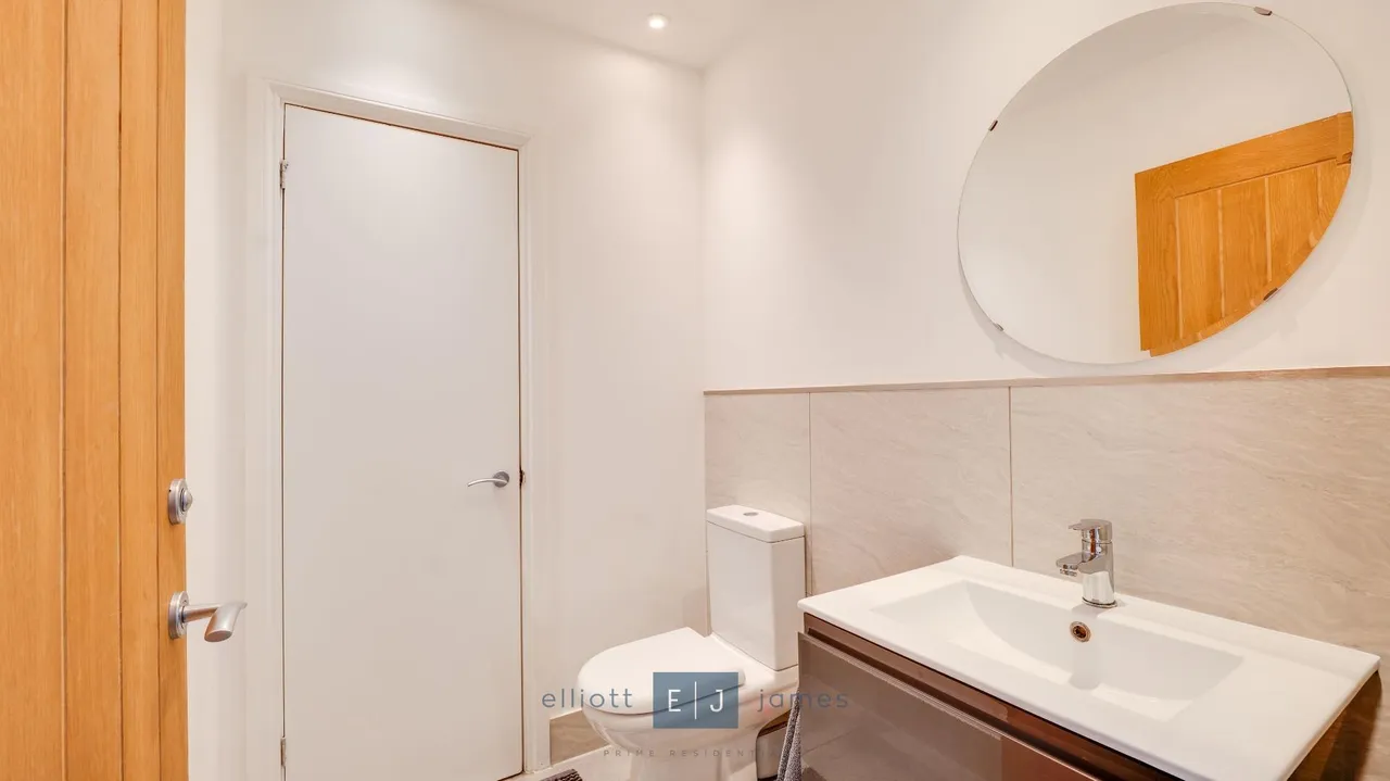 Summerfield Road, Loughton, photo 7